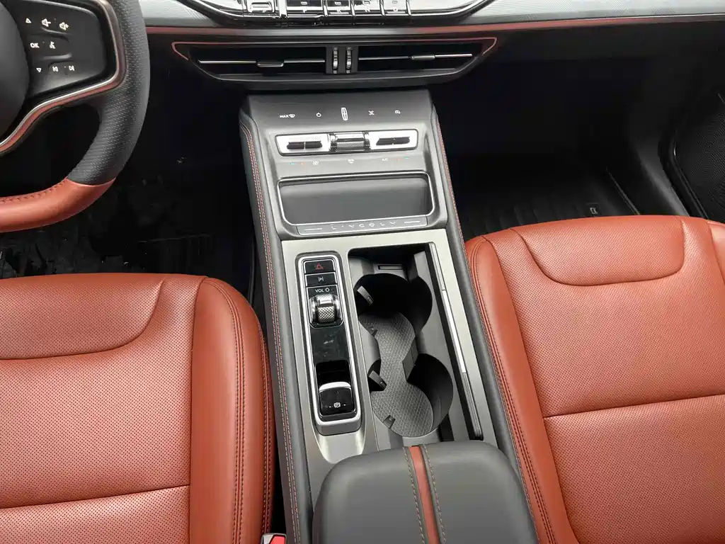 LINCOLN Z 2023