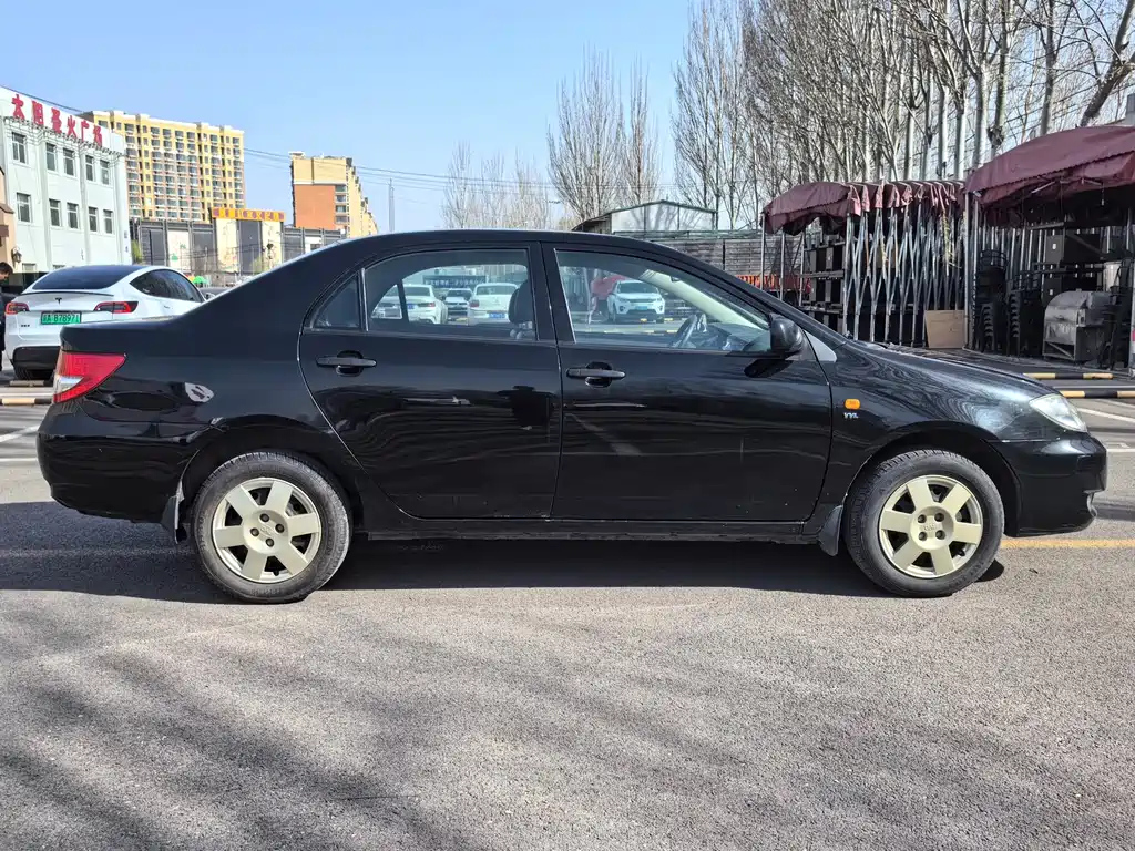 BYD F3 2015