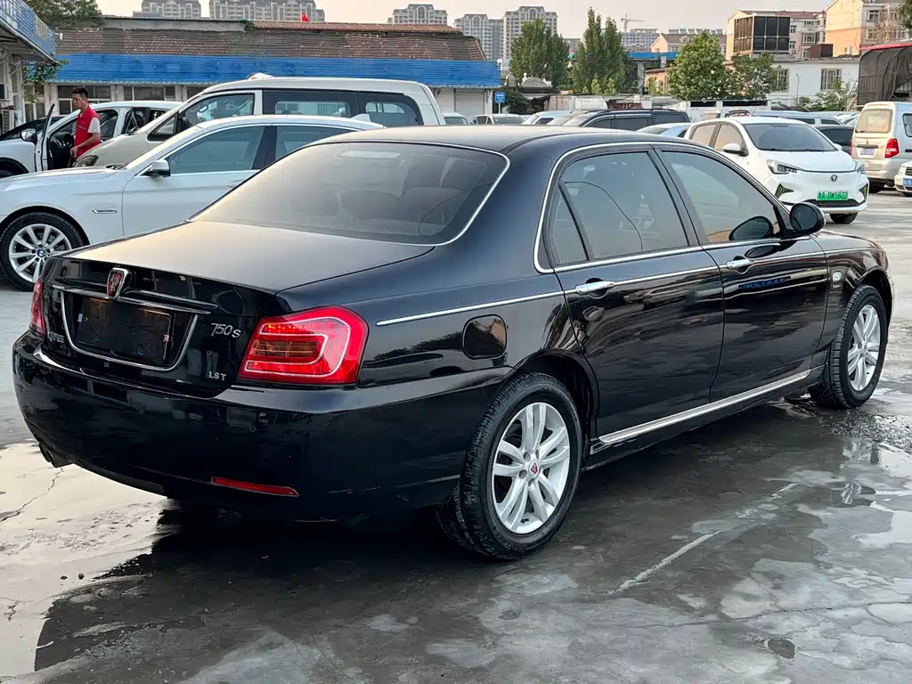 ROEWE 750 2013