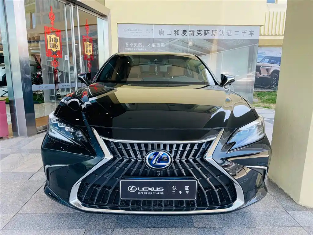 LEXUS ES 2022