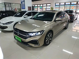 VOLKSWAGEN PASSAT 2022