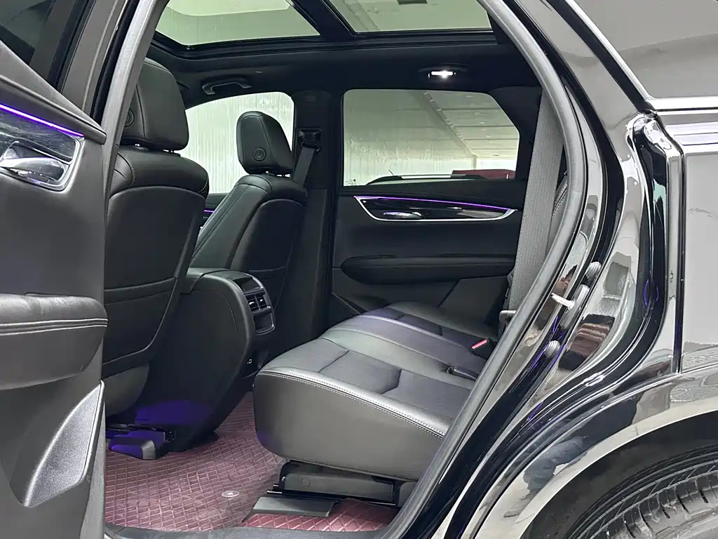 CADILLAC XT5 2022