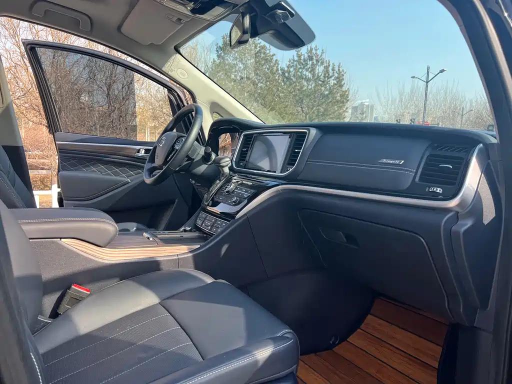 TRUMPCHI M8 2019