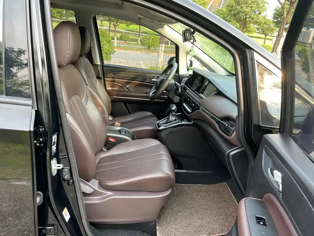 TRUMPCHI M6 2020