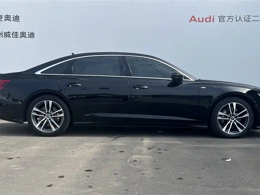 AUDI A6L 2021