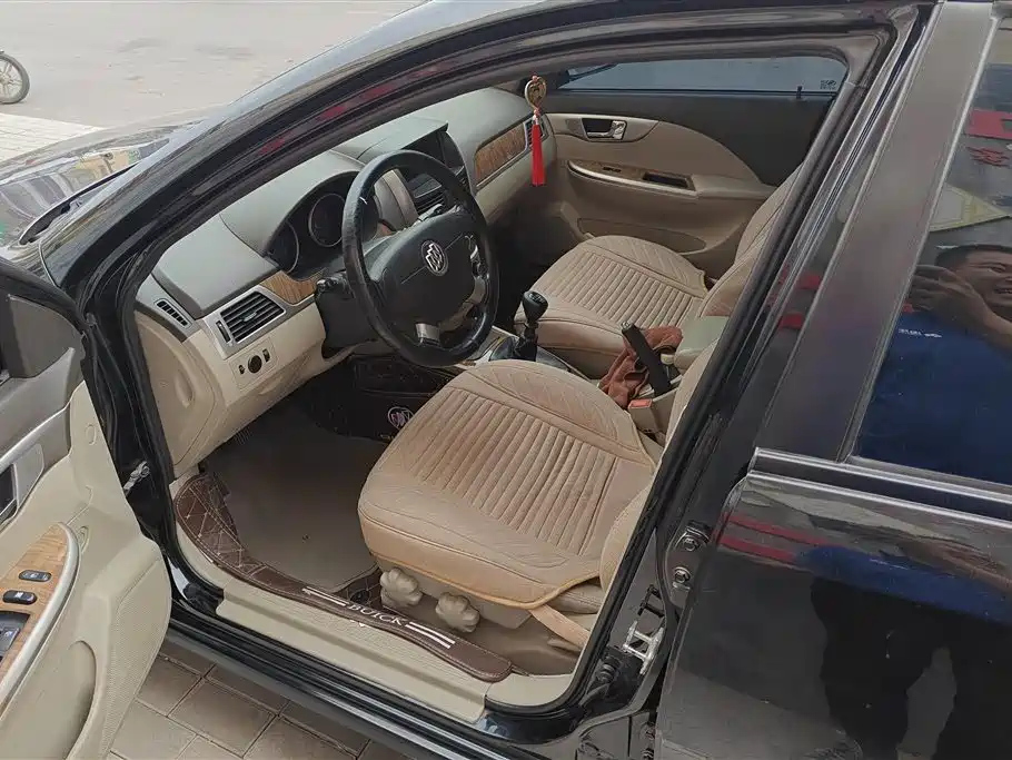 BUICK EXCELLE 2016