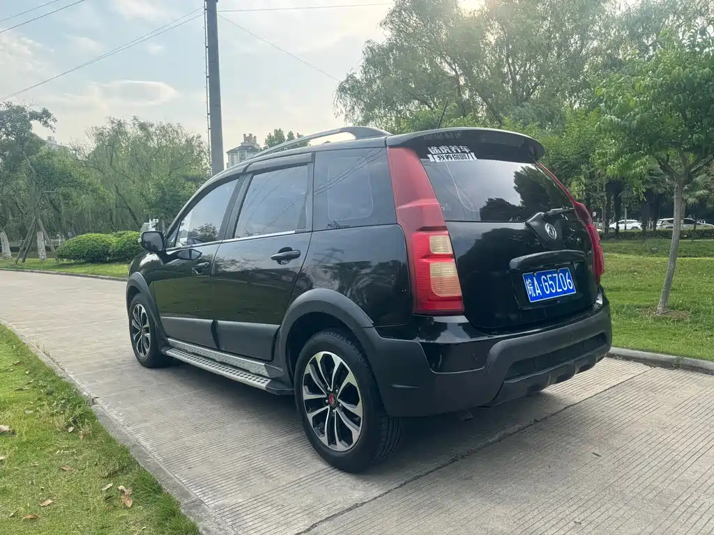 DONGFENG JOYEAR X5 2015