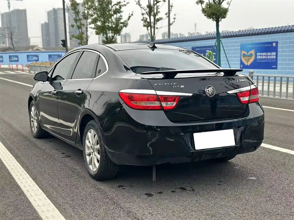 BUICK EXCELLE 2012