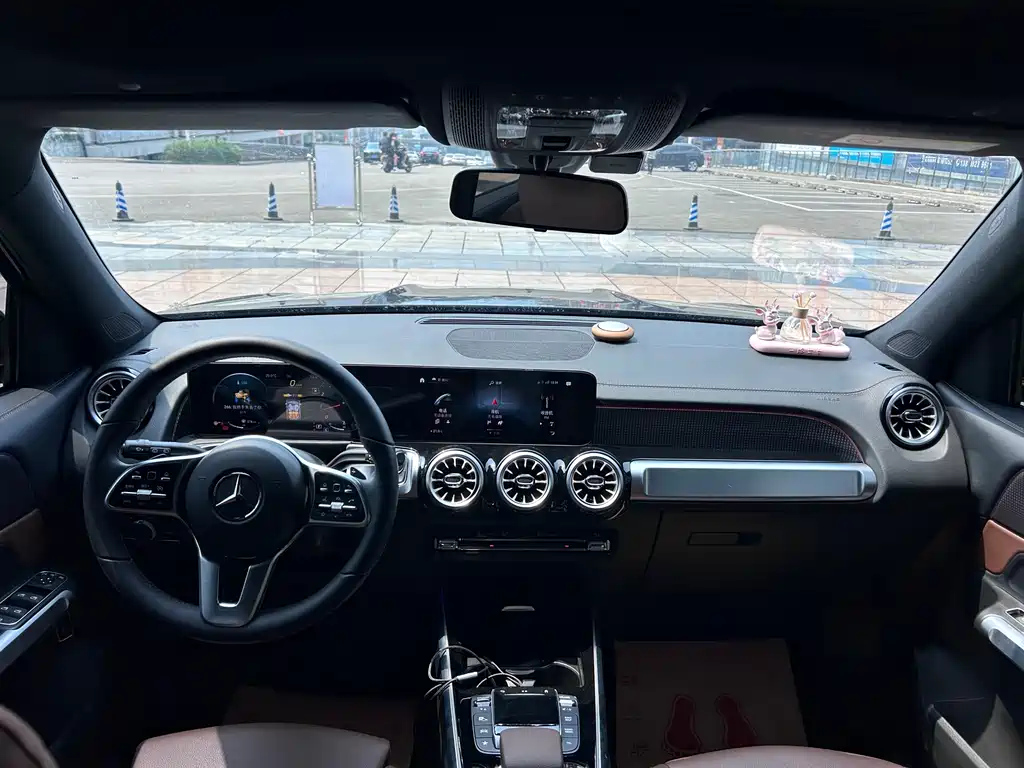MERCEDES BENZ GLB 2022