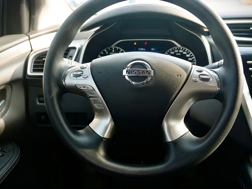 NISSAN MURANO 2023