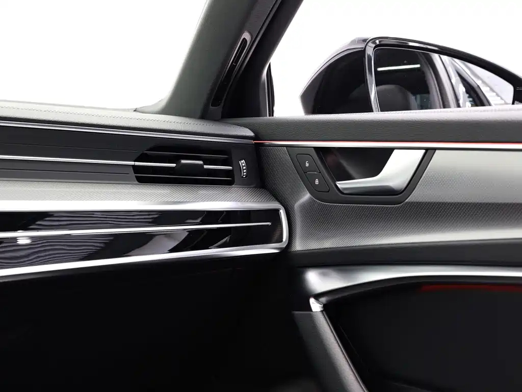 AUDI A6L 2021