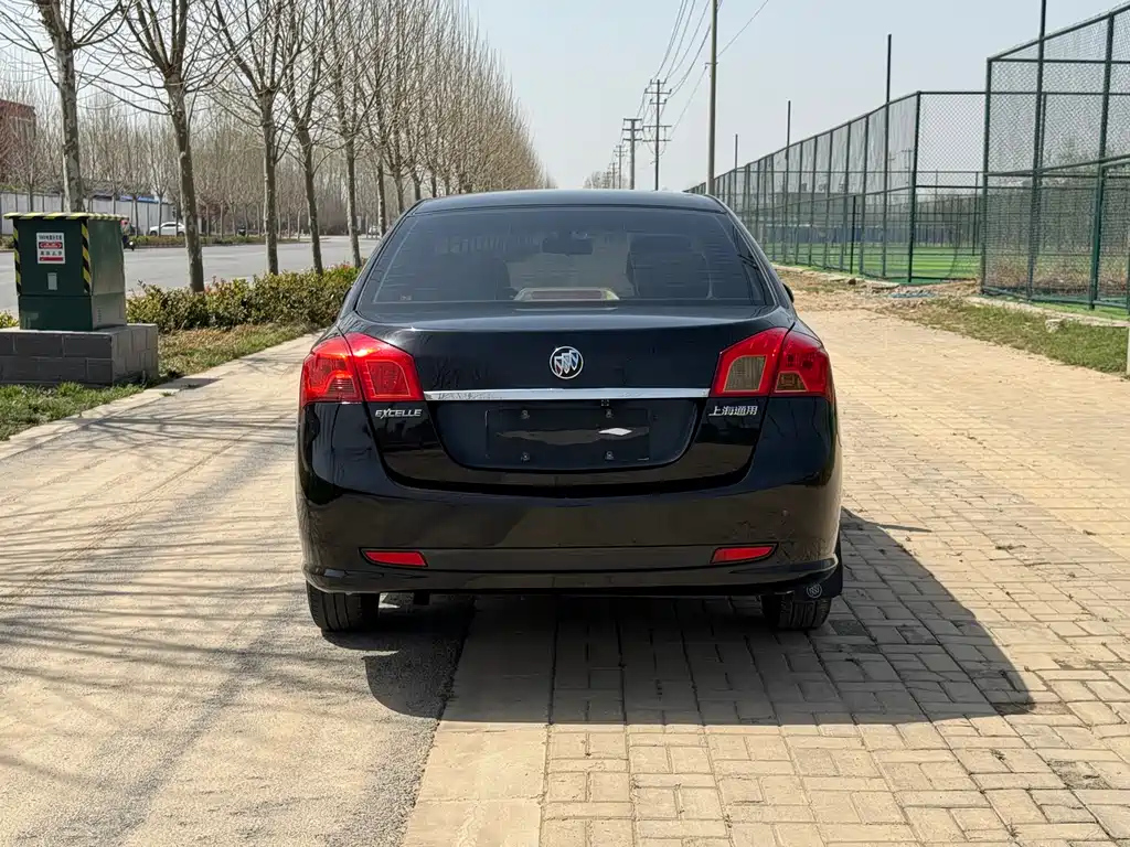 BUICK EXCELLE 2013