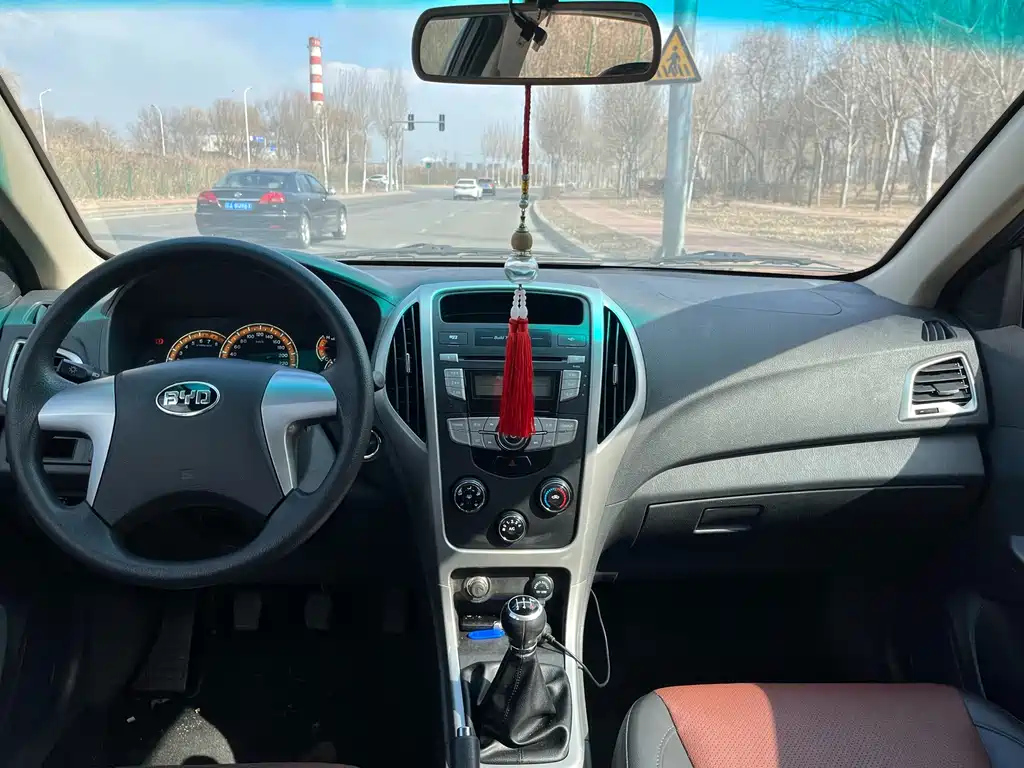 BYD F3 2015