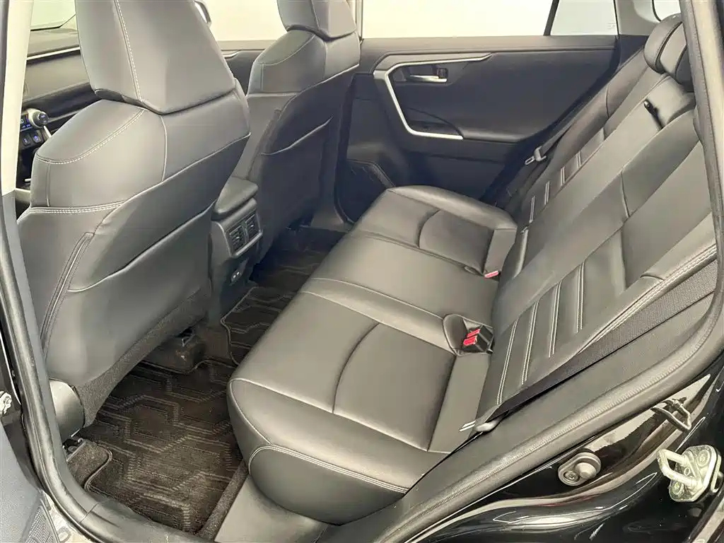 TOYOTA RAV4 RONGFANG 2021