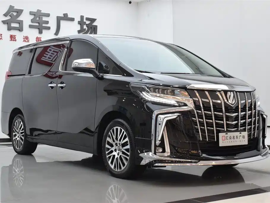 TOYOTA ALPHARD 2018