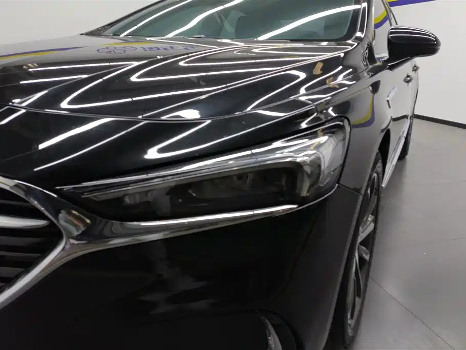 BUICK LACROSSE 2020