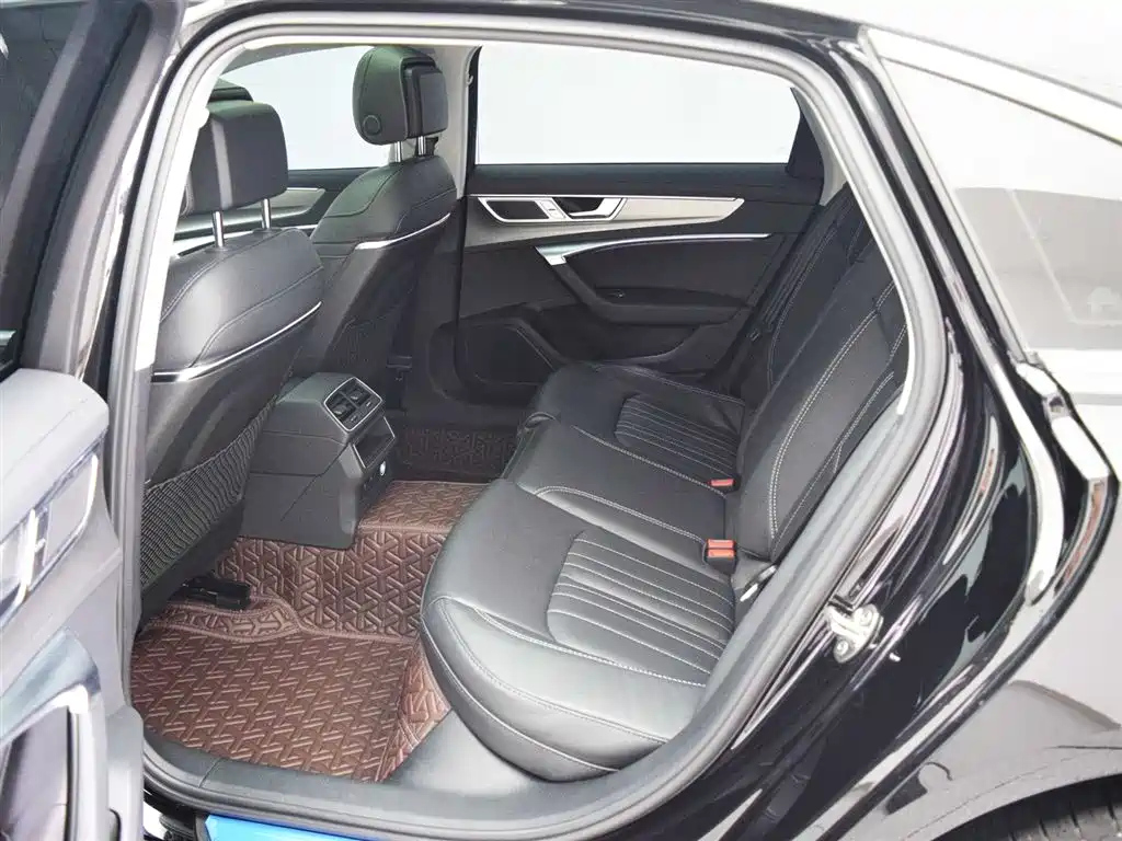 AUDI A6L 2023