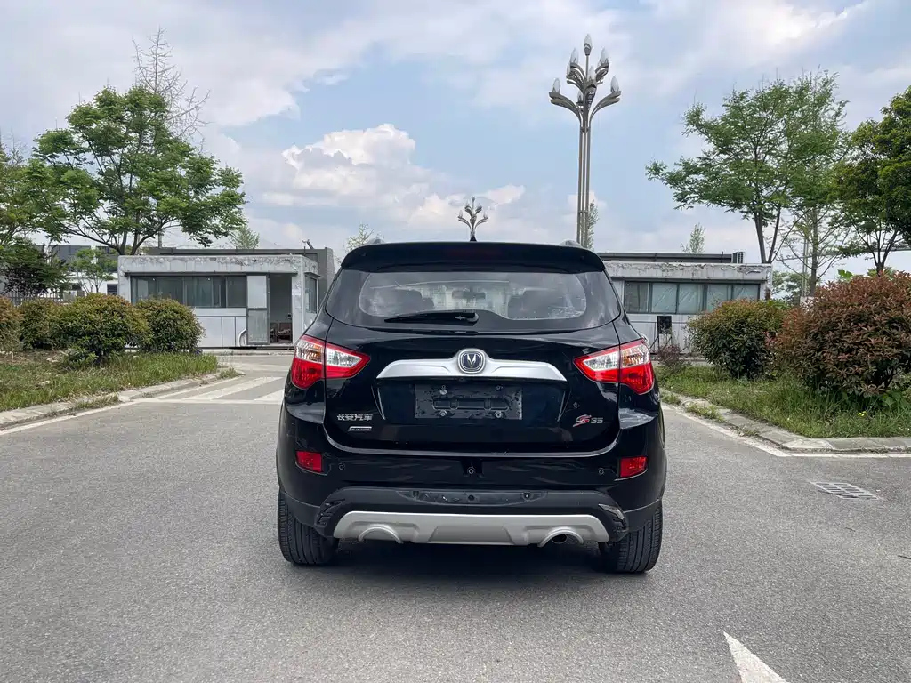 CHANGAN CS35 2016