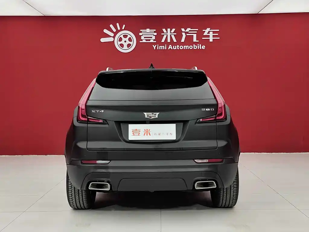 CADILLAC XT4 2021