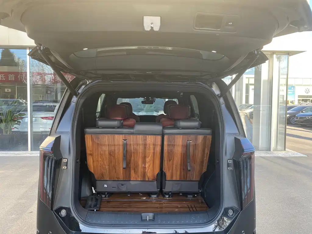TRUMPCHI M8 2023
