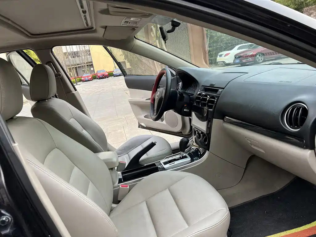 MAZDA 6 2012