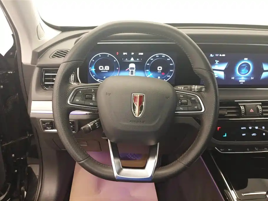 HONGQI HS5 2022