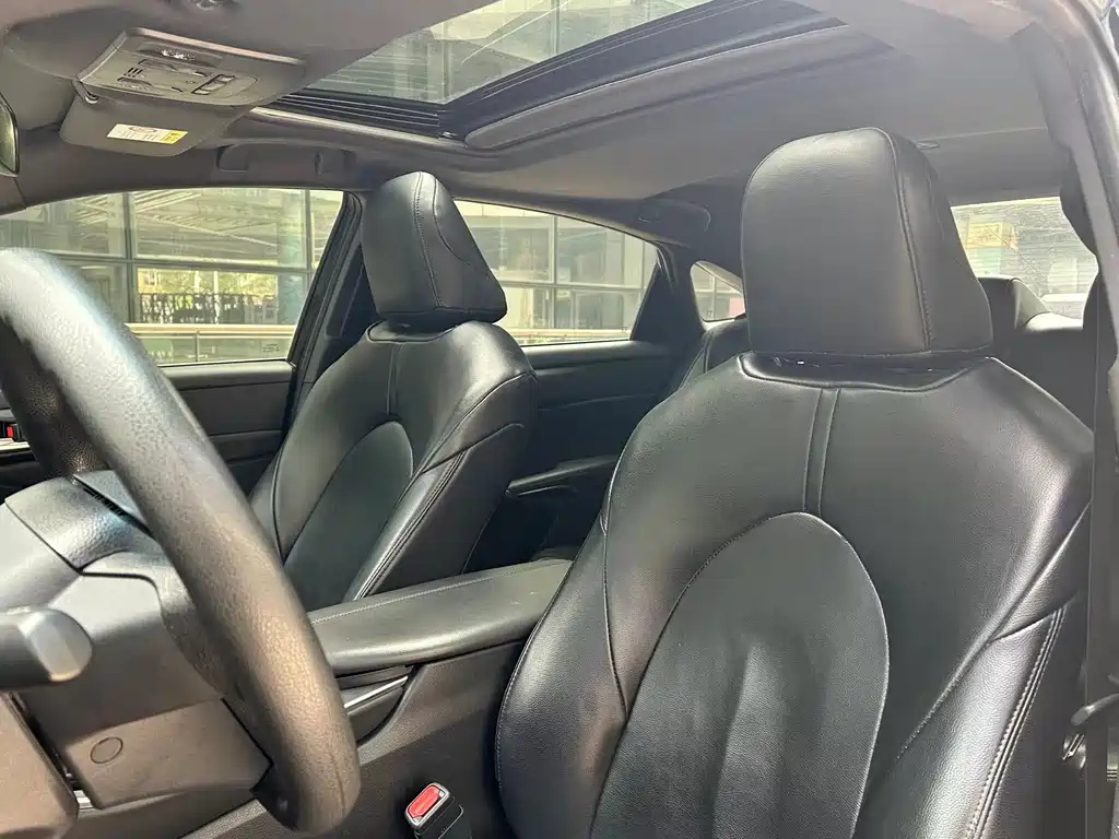 TOYOTA AVALON 2020