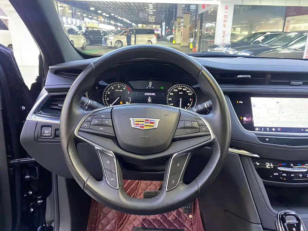 CADILLAC XT5 2022