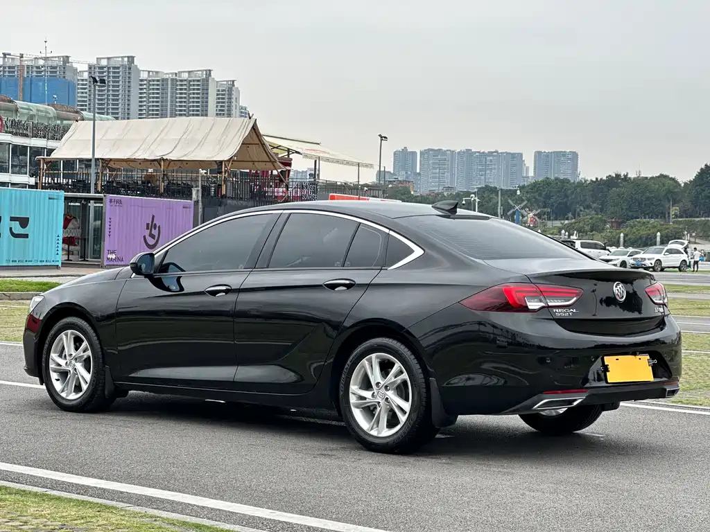 BUICK REGAL 2021