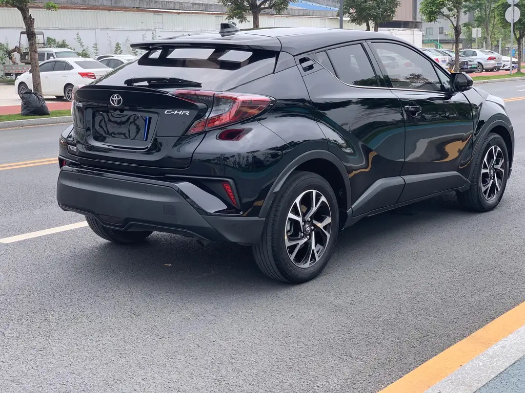 TOYOTA C-HR 2020
