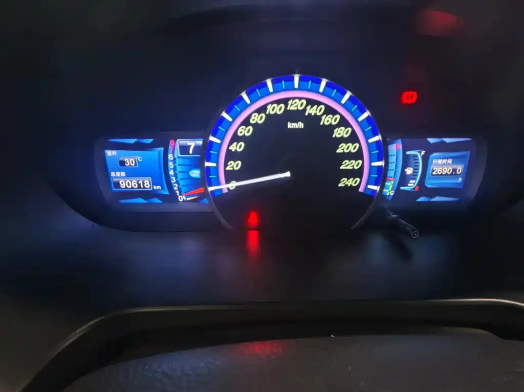 BYD S6 2015
