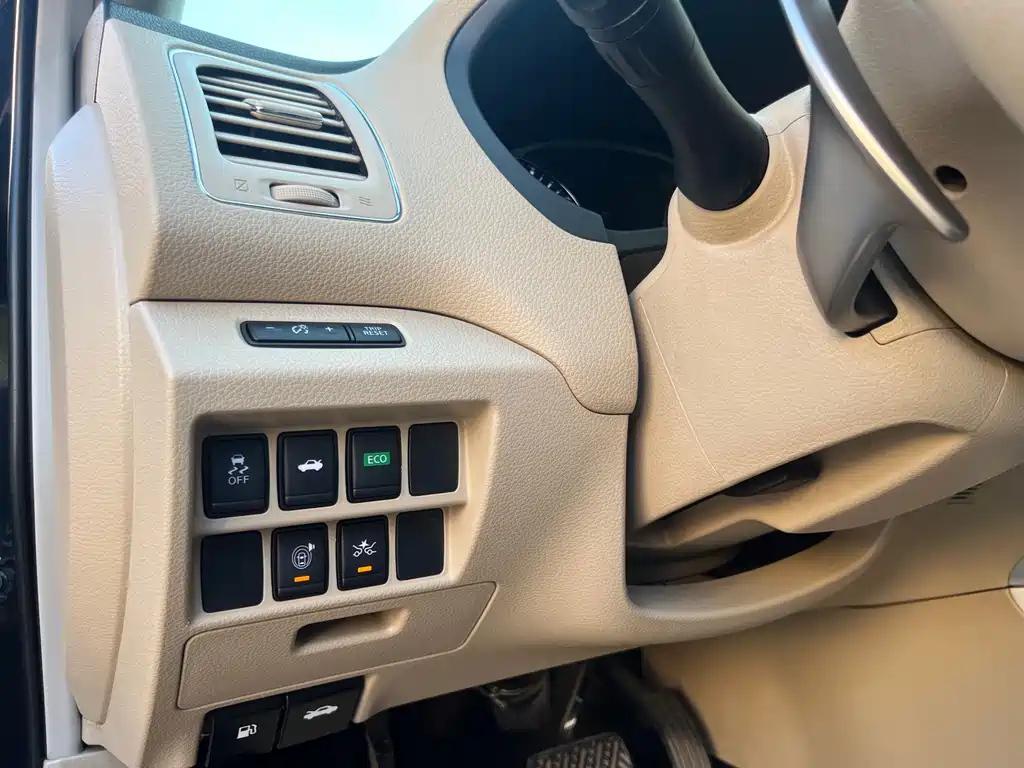 NISSAN TEANA 2018