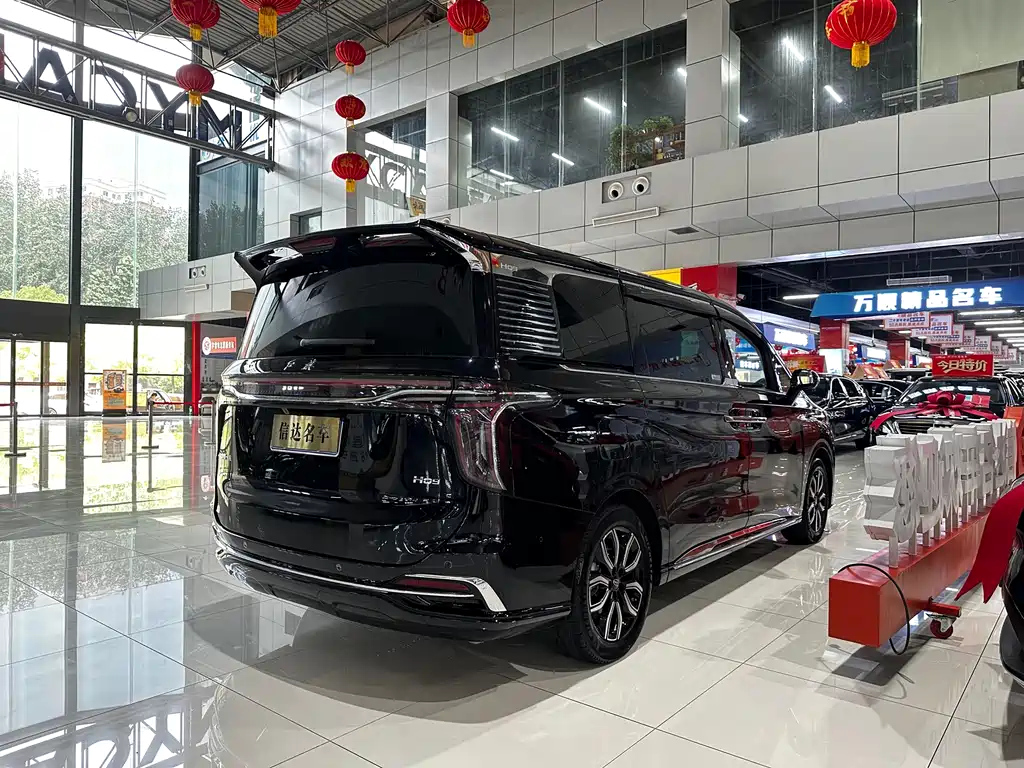 HONGQI HQ9 2023