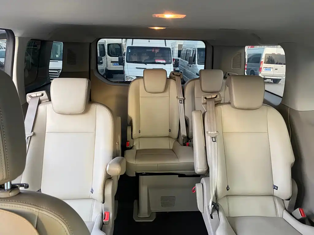 FORD TRANSIT 2021