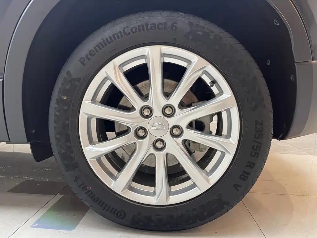 CADILLAC XT4 2021