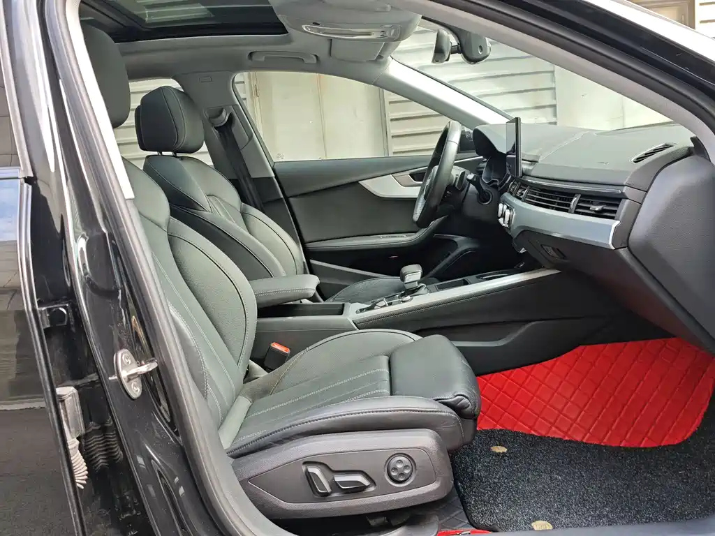 AUDI A4L 2022
