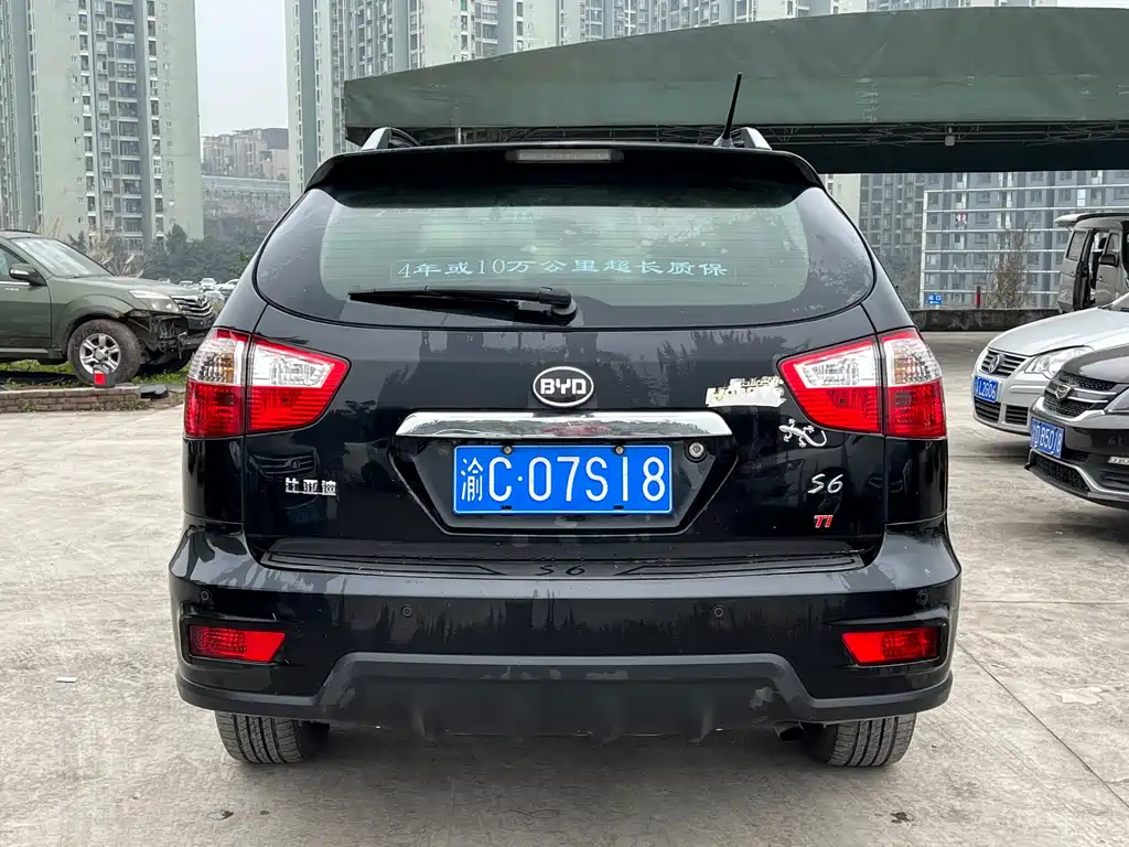 BYD S6 2015
