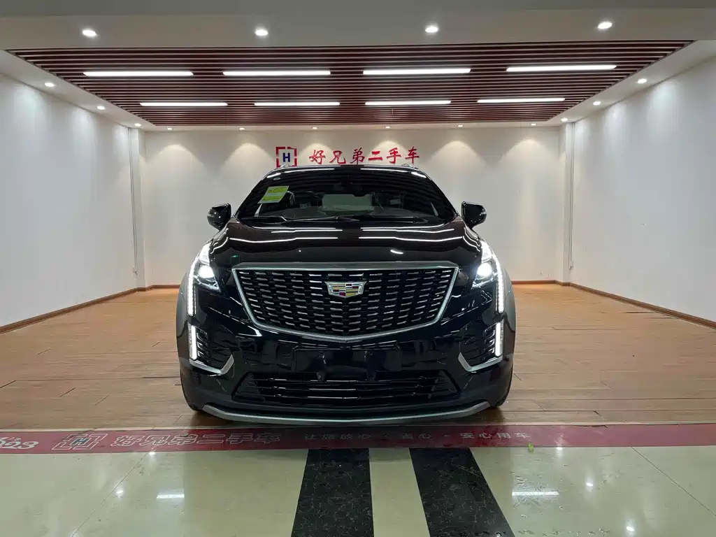 CADILLAC XT5 2024