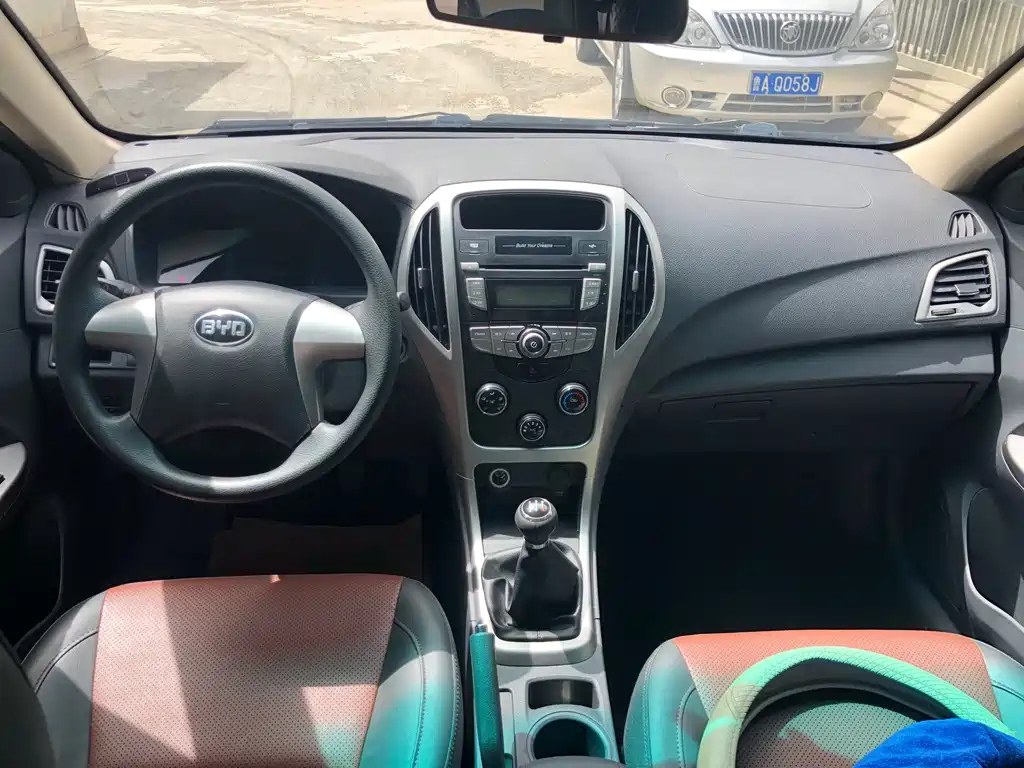 BYD F3 2016