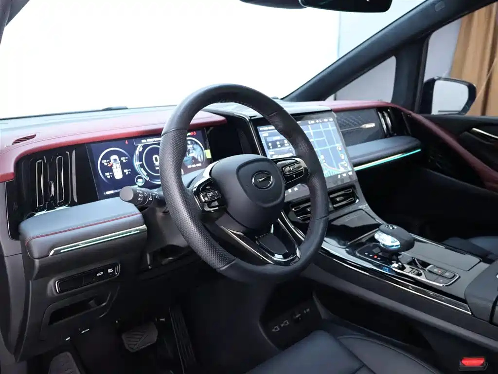 TRUMPCHI M8 2023