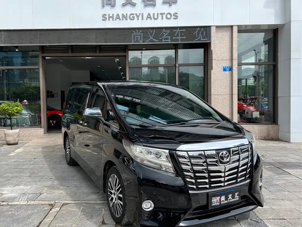 TOYOTA ALPHARD 2018