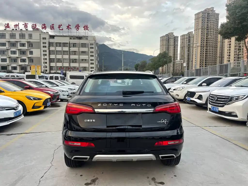 ZOTYE SR7 2016