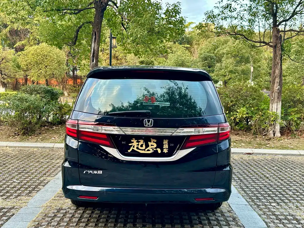 HONDA ODYSSEY 2015