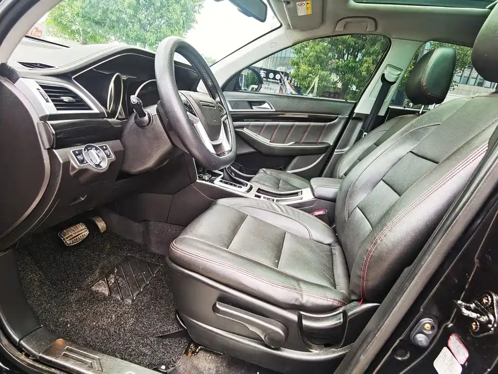 LEOPAARD CS10 2017