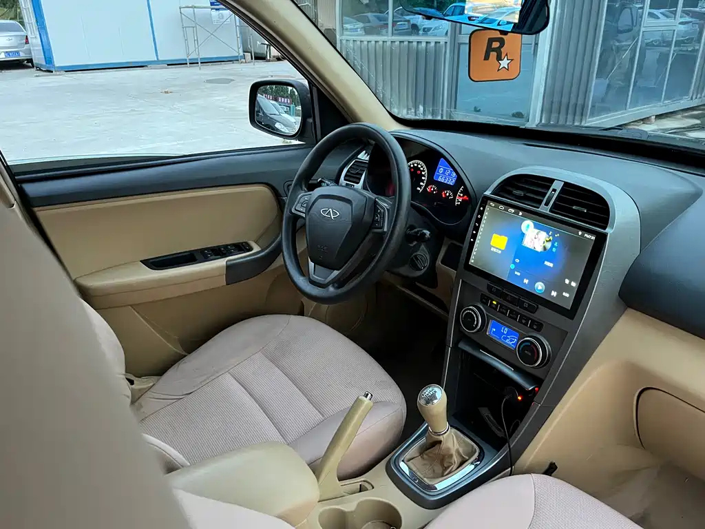CHERY TIGGO 2015