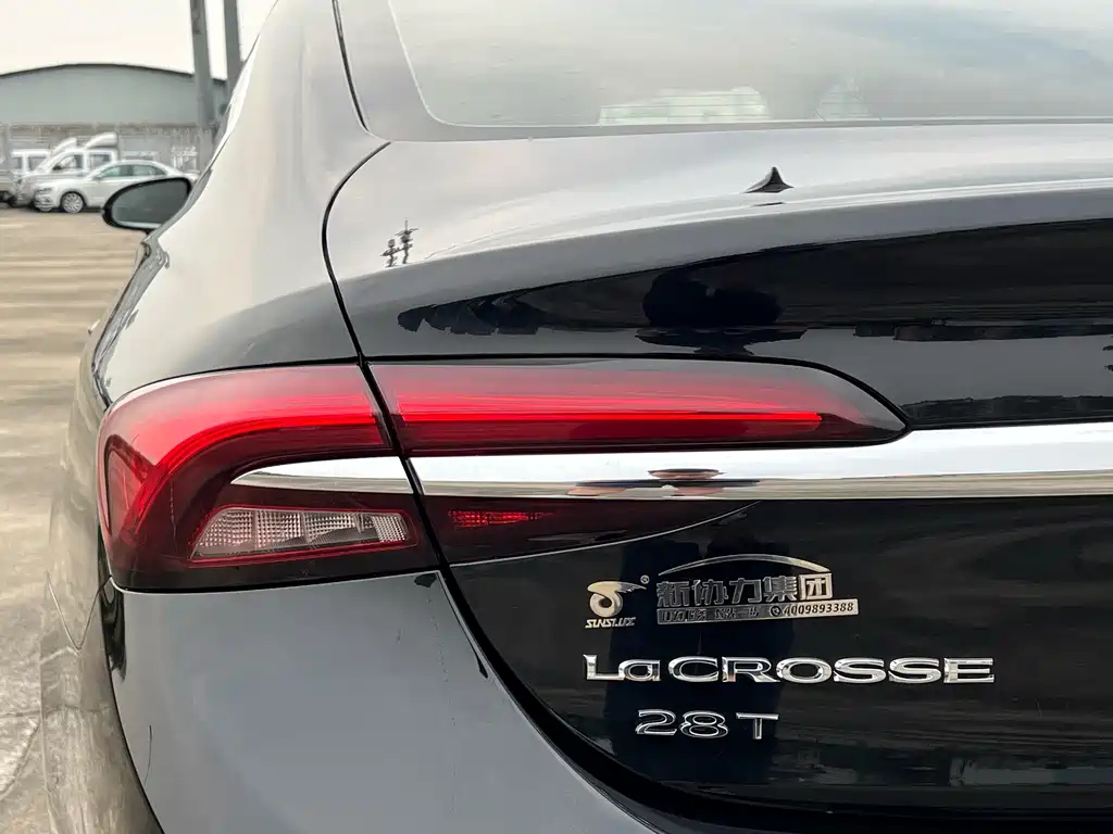 BUICK LACROSSE 2020