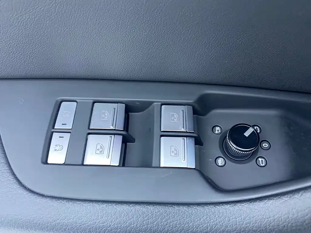 AUDI A6L 2023