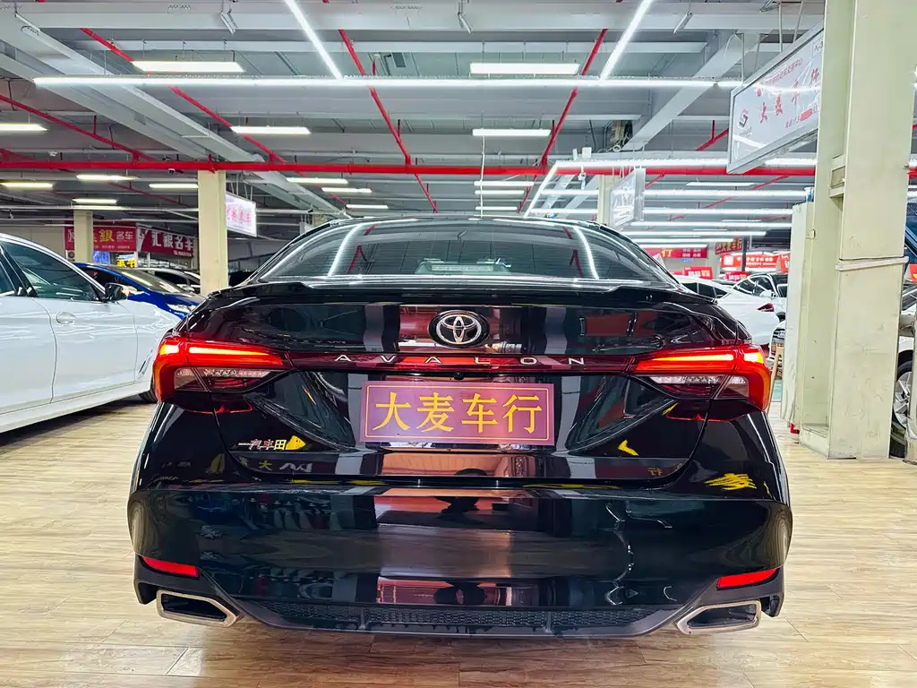 TOYOTA AVALON 2021