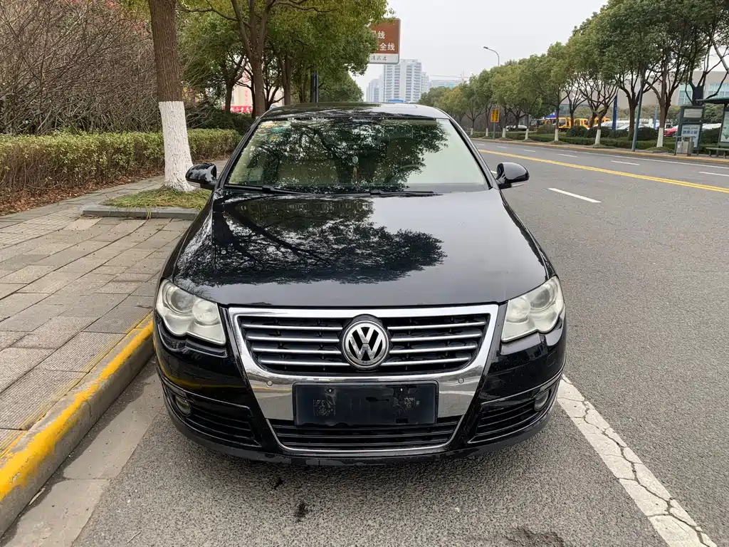 VOLKSWAGEN MAGOTAN 2009