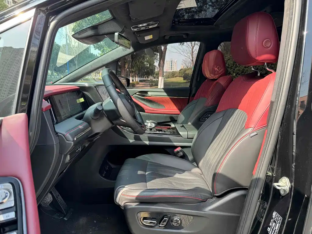 TRUMPCHI M8 2023